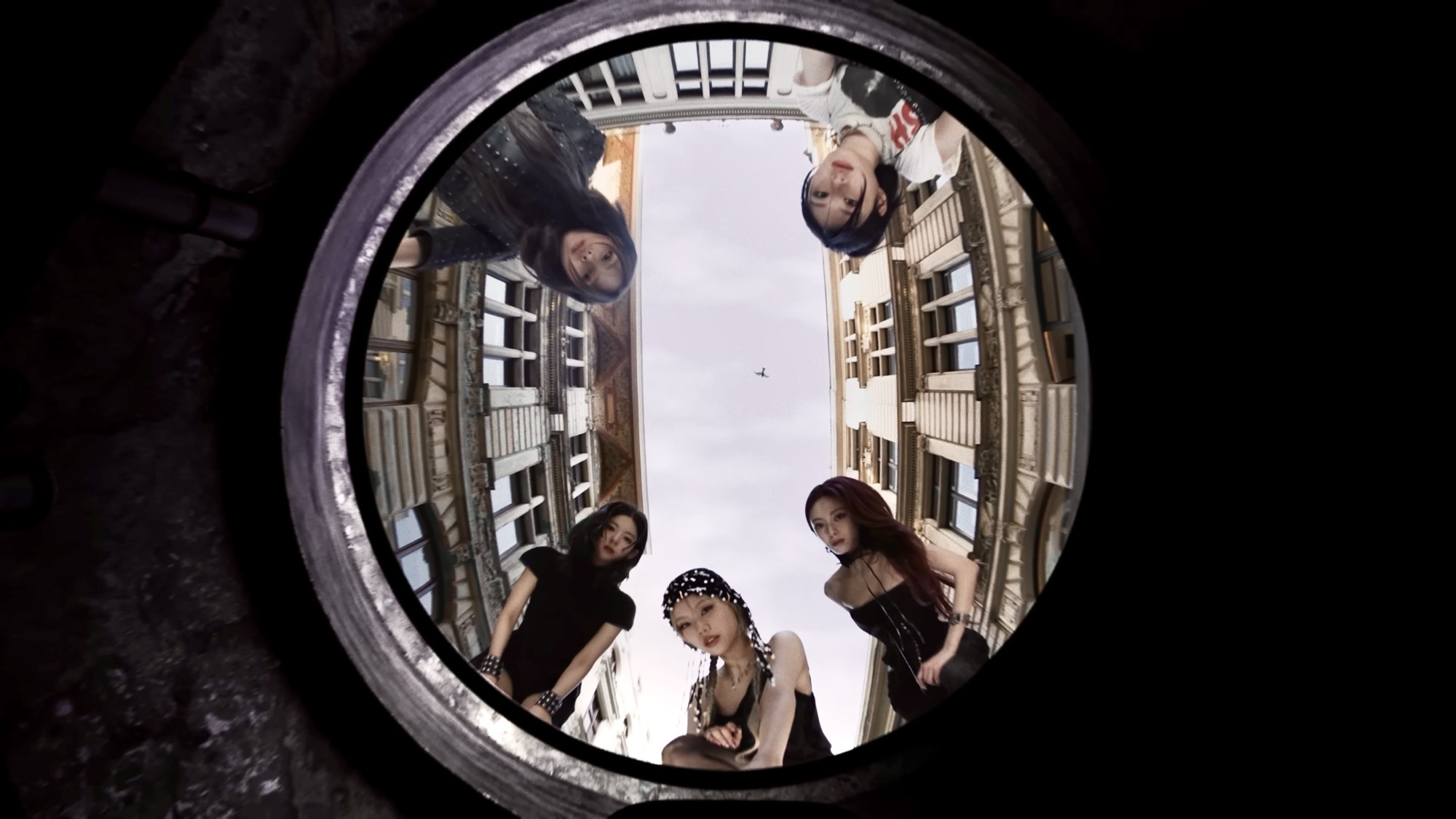 ITZY Announces Comeback with Mini Album TUNNEL VISION, Out November 10